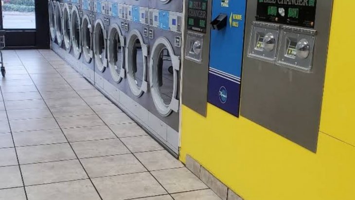 High yielding passive income laundromat in Santa Ana, CA Main Image #5