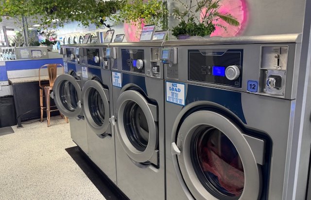 PASADENA LAUNDRY FOR SALE Main Image #3